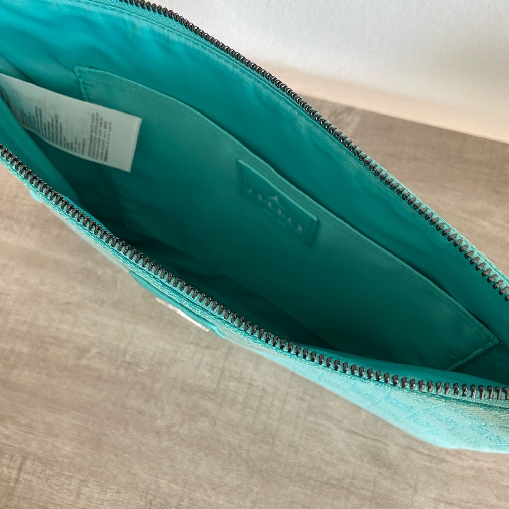 Jordan Monogram Pouch (0.69L) - Picture 3 of 4